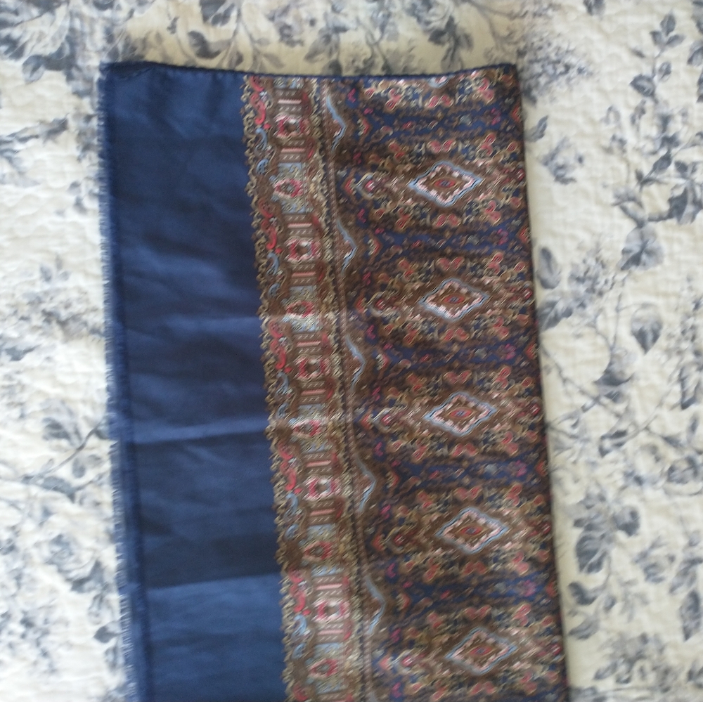 Bohemian Patterned Scarf - Picture 3 of 5